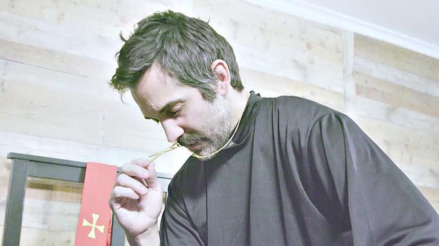 Beauty And The Priest Vol 2 E3