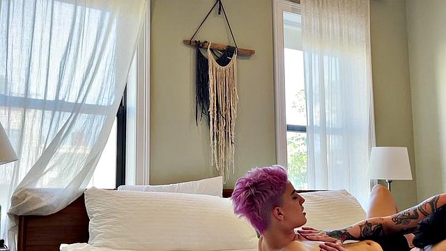 Inked amateur queer fingers and licks pussy at home