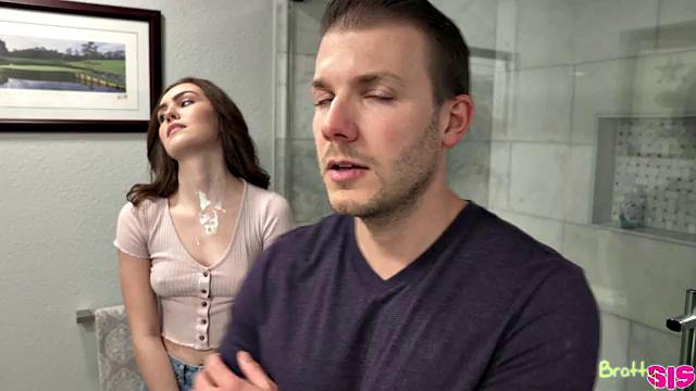 Sticky Stepsister - S18:E1