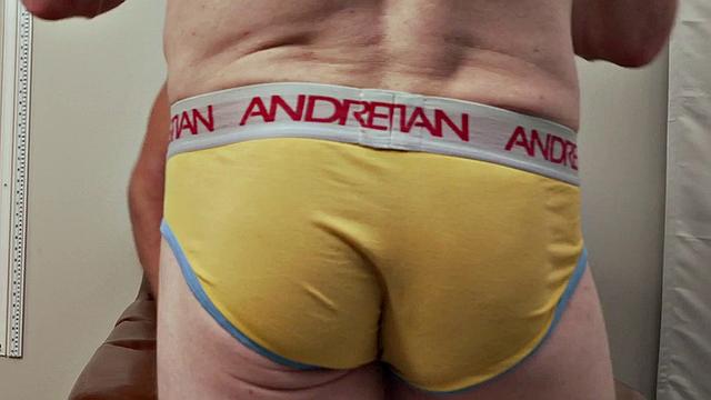 Petite twink barebacked by handsome doctor