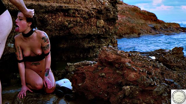 Sloppy BJ and rough ass fucking by the sea splashing