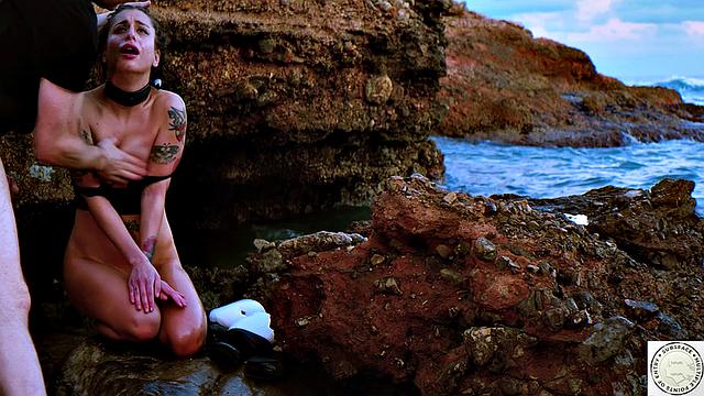 Sloppy BJ and rough ass fucking by the sea splashing