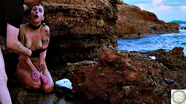 Sloppy BJ and rough ass fucking by the sea splashing