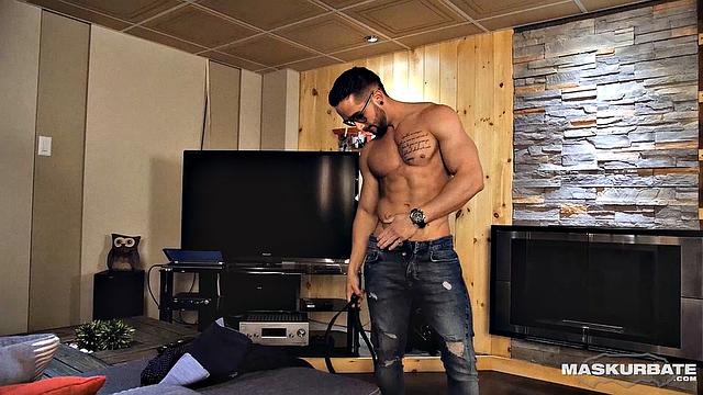 Maskurbate - Naughty Zack Lemec Solo Jerk