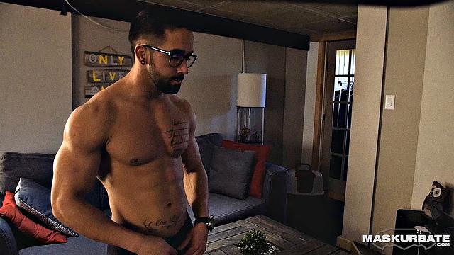 Maskurbate - Naughty Zack Lemec Solo Jerk