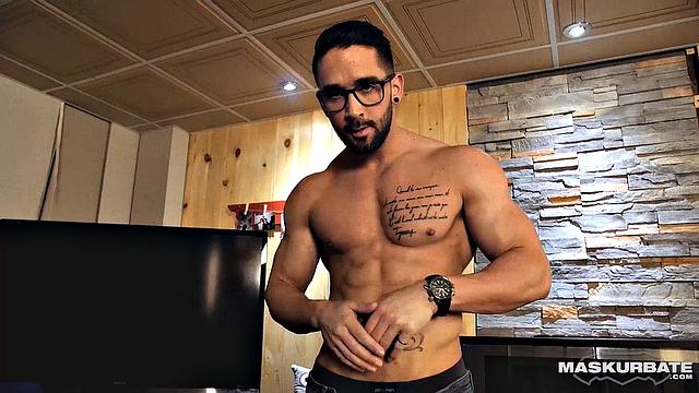 Maskurbate - Naughty Zack Lemec Solo Jerk