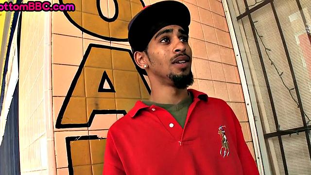 Picked up Ebony gets fucked till cumshot for money