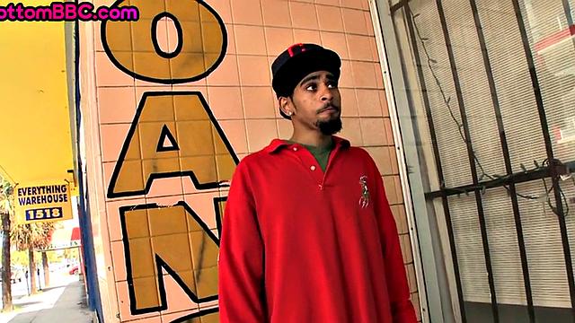 Picked up Ebony gets fucked till cumshot for money