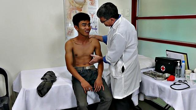 Asian twink barebacked by white doctor after check