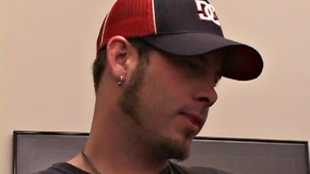 скейтер элайджа дрочит, вот такой у него трюк