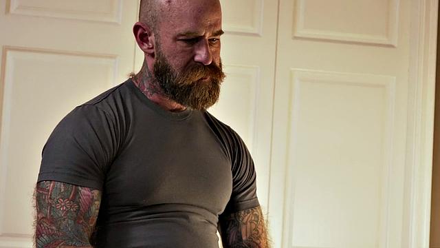 Inked stepdaddy barebacks stepsons in bed