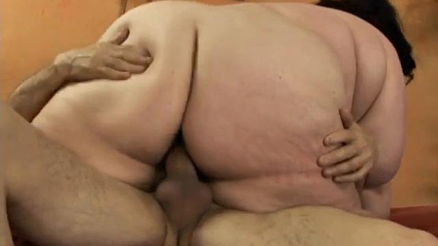 XL Hairy Pussy Drilled