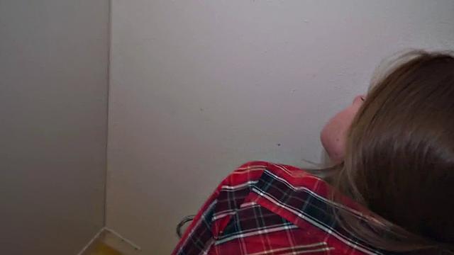 Cute Babe deepthroating a stranger