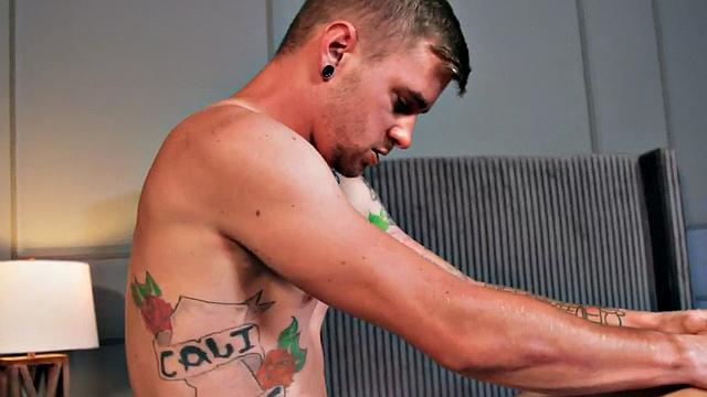 Skinny stud assfucked and mouthjizzed by inked person