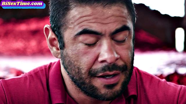 Horny blondie riding in threesome