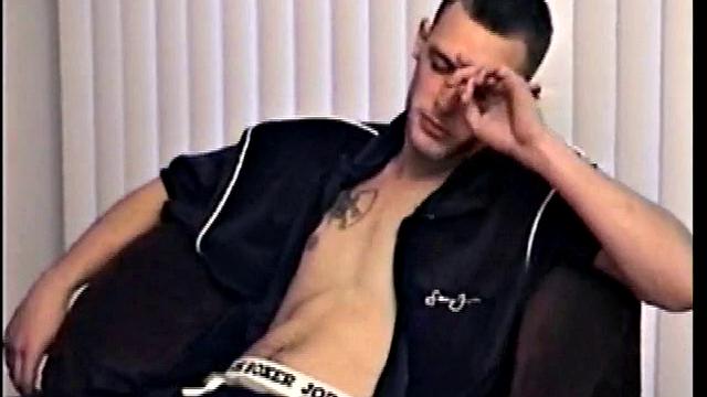 Sucking Off Straight Buzz