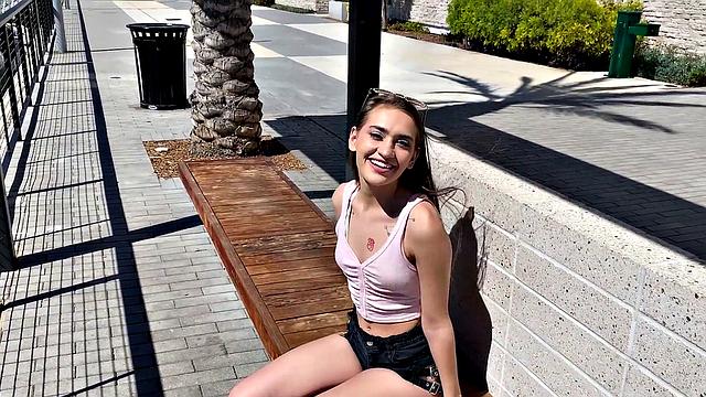 Splattering Sera with Jizz