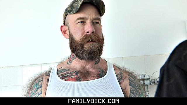 Country Daddy: Locker Room Spy