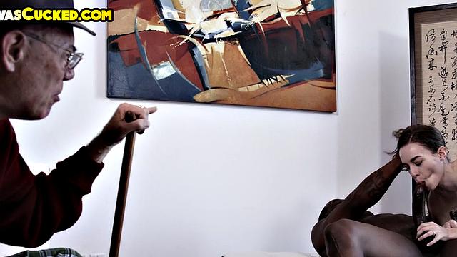 Cheating babe smashed by big black cock in wet pussy