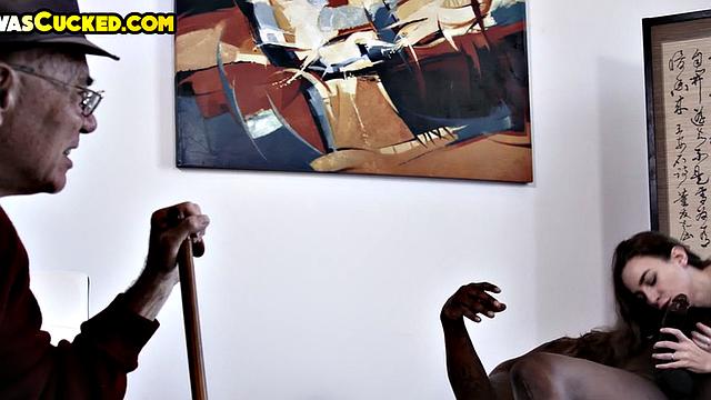 Cheating babe smashed by big black cock in wet pussy