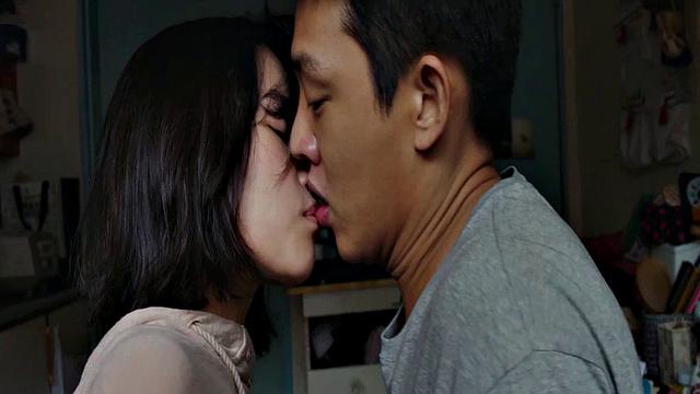 Brunette celebrity with small tits gives a steamy outdoor BJ in the bedroom