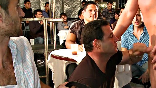 Real public cocksucking at party