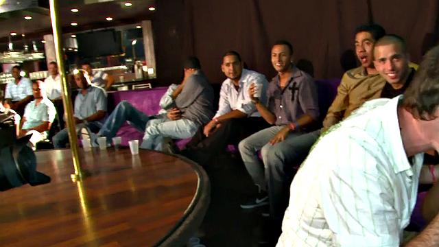 Real public cocksucking at party