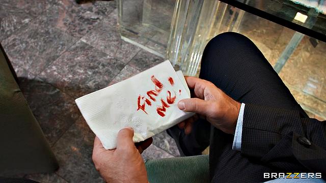 элитный ужин, минет под столом и быстрый трах в туалете-люблю вечеринки