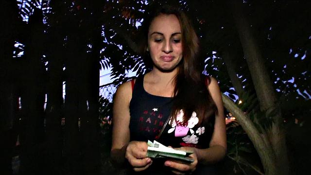 Convincing A Cute Babe To Guzzle Some Hot Cum