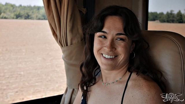 Hitcher Girl Enjoys Married Ass