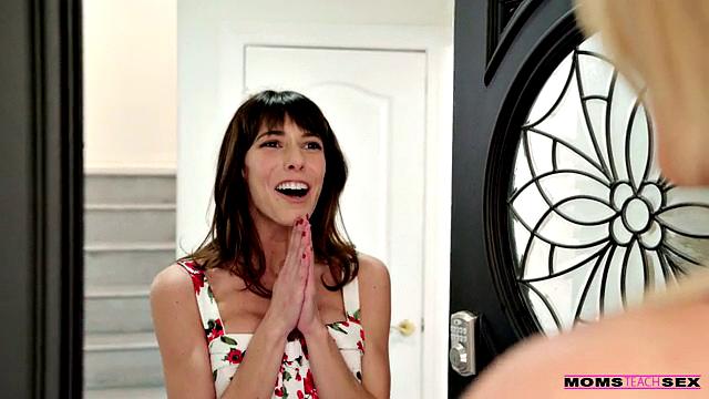 My Two Step Moms - S12:E6