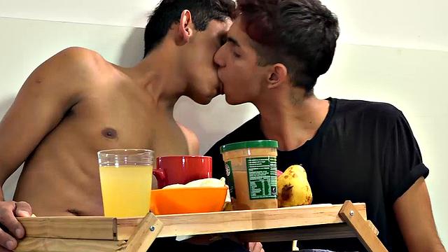 Rod brings Fabrice breakfast in bed, but what he really wants to do is fuck that ass. After sharing a banana, the horny couple put the food aside and Rod hops in bed with Fabrice.