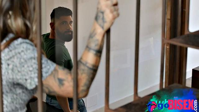 Amateur threesome with unicorn