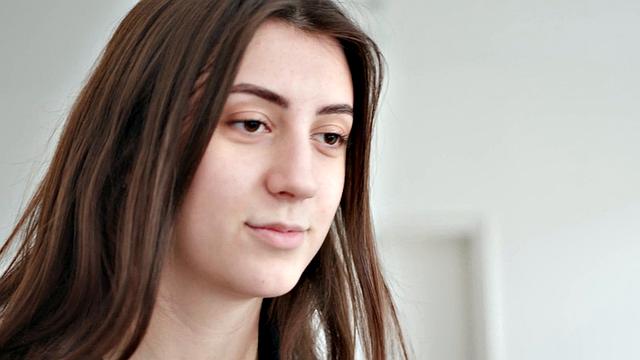 JOYMII - Horny Lina Luxa Needs A Cock To Fuck Her Wet Pussy