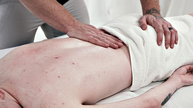 Hairy gay mature barebacked by skinny twink after massage