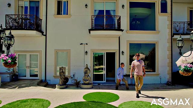 Hoss Kado Jerked Off Under Dinner Table, Then Takes Dick - Honeyguide Pt 2