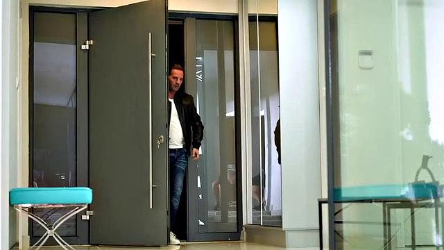 Petite eurobae solo analplay before analsex