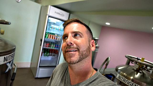 Waitress POV - Cadence Lux - Serve Slut