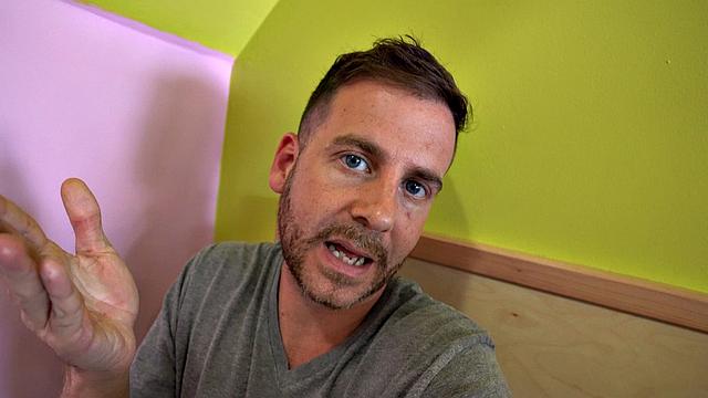 Waitress POV - Cadence Lux - Serve Slut