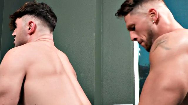 Office stud barebacked in ass and jizzed by colleague