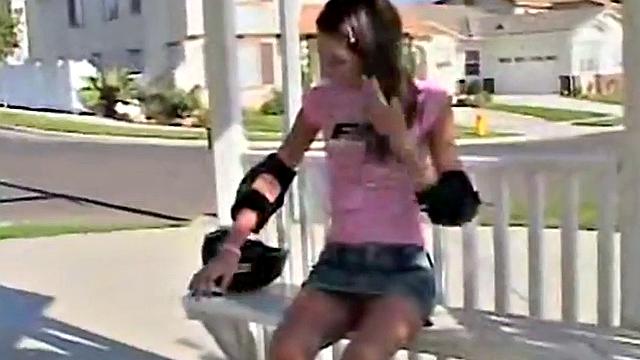 Skater teen masturbates on bench