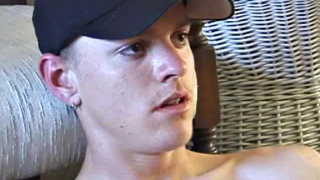 Tyler is one of the nicest guys you will ever meet. Sweet, shy and sexy, Tyler manages to work his cock with great skill and expertise, exhibiting his manhood as though it was a work of art.