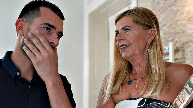 Hairy pussy mature lady fucked and pussy jizzed by stud