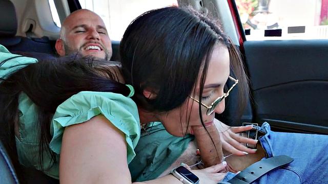 Watch Mofo's petite slut get deepthroated and pussyfucked in a car POV-style