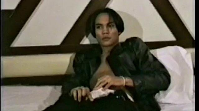 Asian twink gets barebacked by athletic amateur