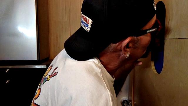 Hung Ebony Glory Hole Suck and Drilling