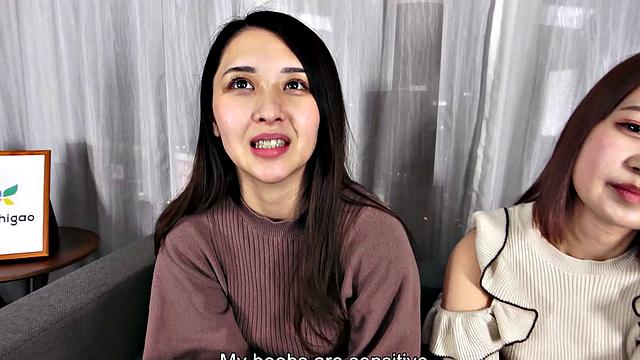 Horny lounge girls, Mio Yoshikawa and Asuka Suzumura in a lesbian show