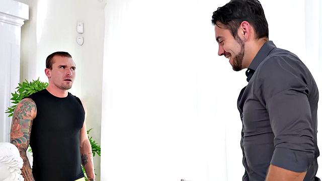 Mesmerized office jock rimmed by boss on work