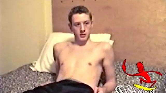 Straight Irish boy Corbin tugs down his boxers and lubes up his 8 inch dick. This guy's a leaker and after stroking it a bit he gives us excellent close-ups of his pre-cum production.