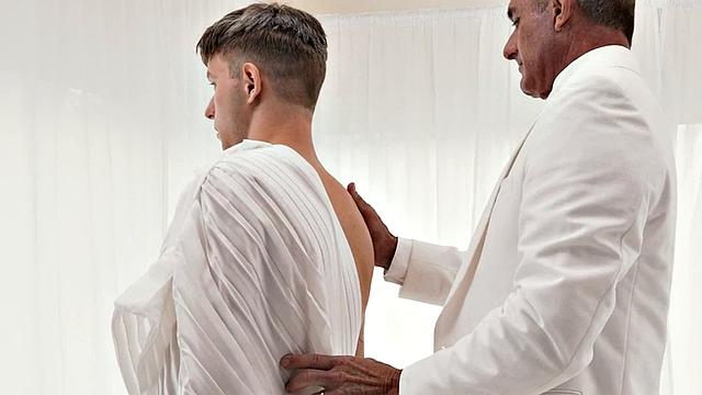 Foot fetish apprentice barebacked in 3some by masons